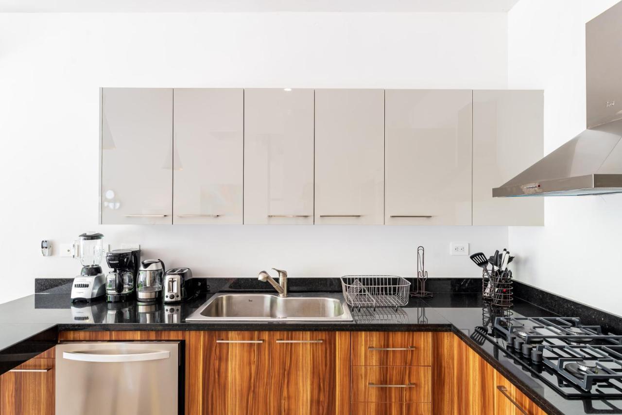 Entire House- 3Br With Private Roof Top Deck Плая-дель-Кармен Экстерьер фото